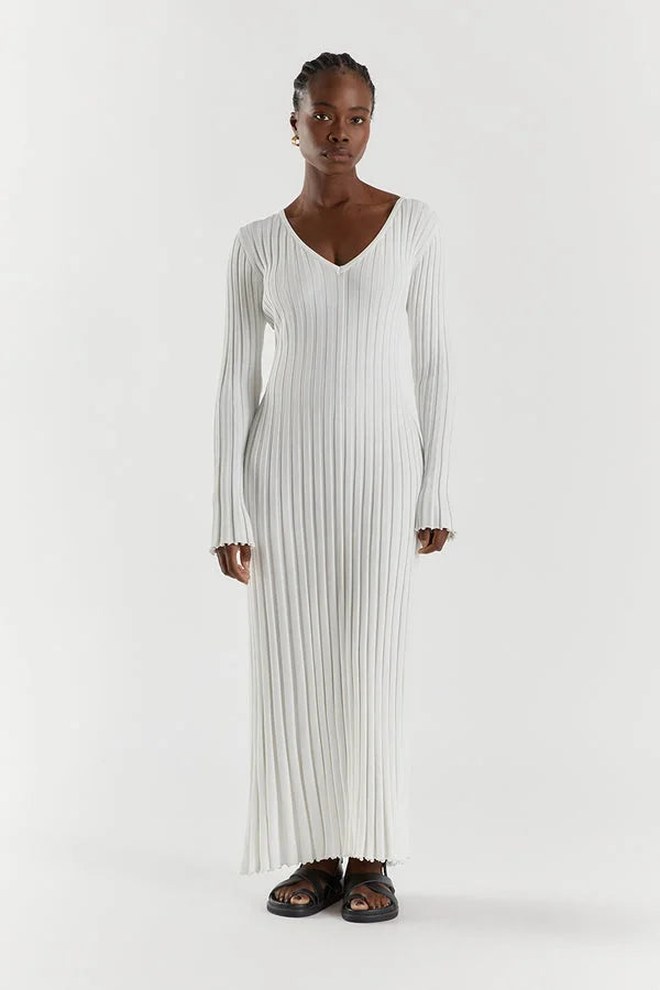 Luna™ | Elegant V-Neck Knitted Midi Dress