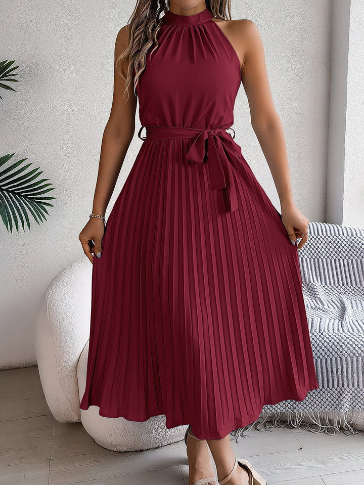 Kelina - Pleated Waist Retro Summer Dress
