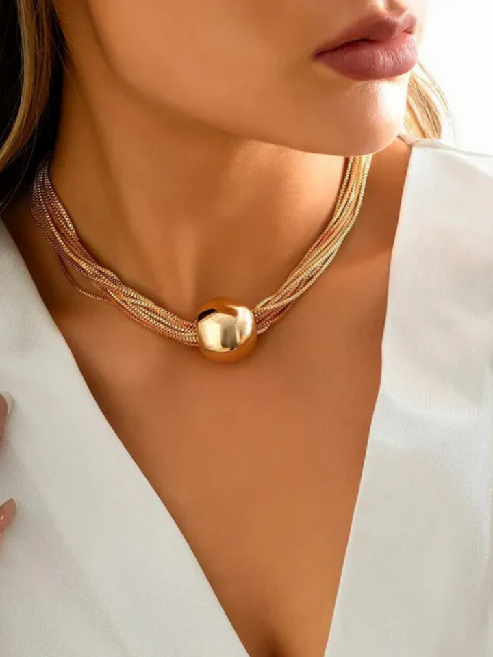 CASEY LUXE ORB NECKLACE