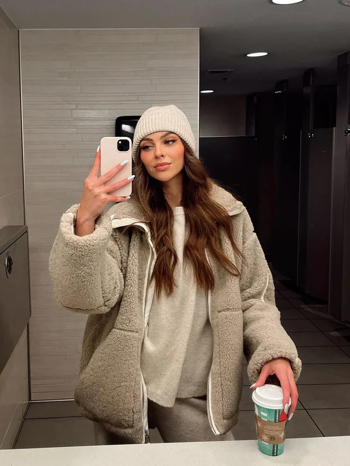 Amara™ – Soft Teddy Coat